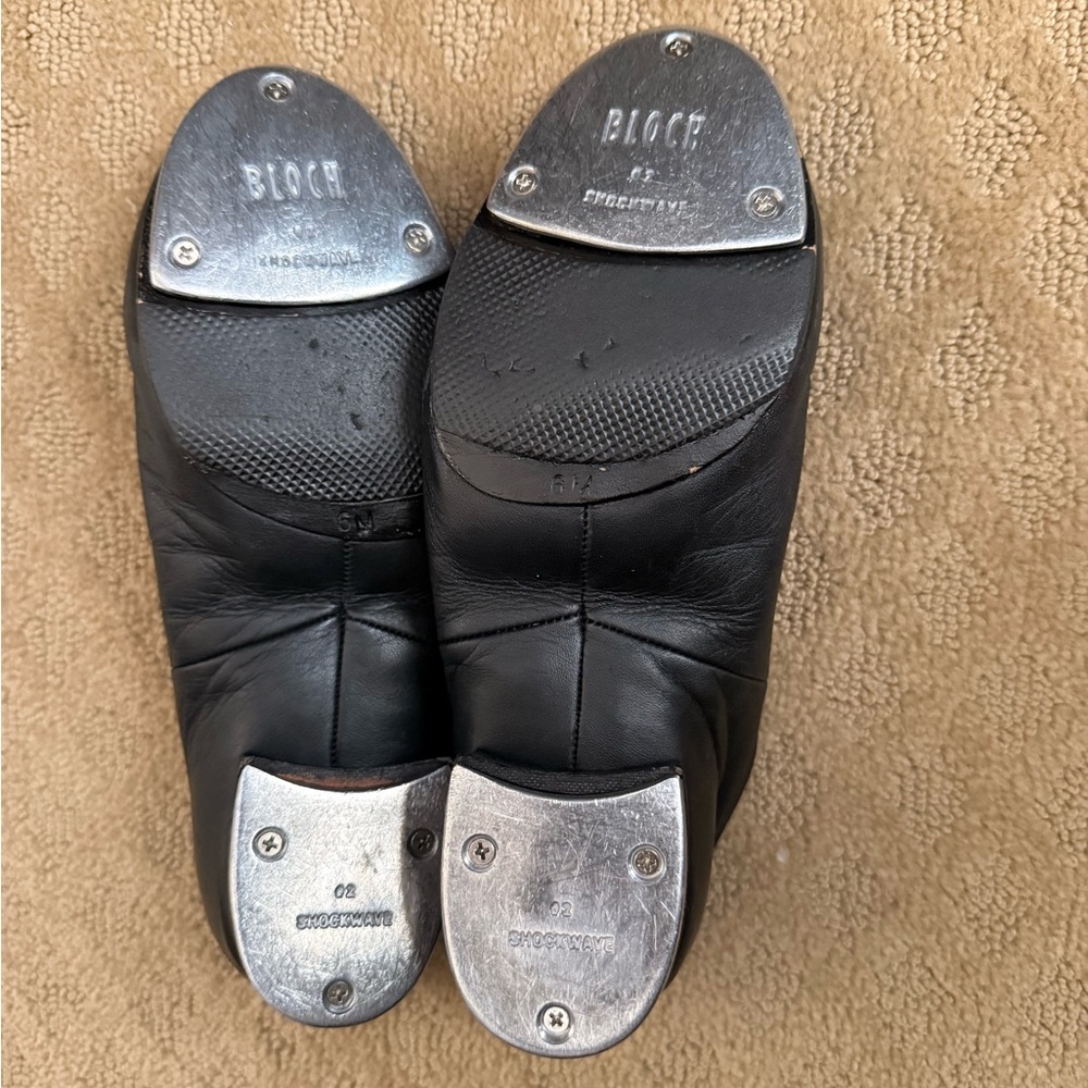 Slide on tap shoes